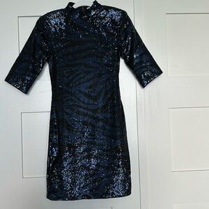 Alice and Olivia Sequin Pattern Dress. Size 6.